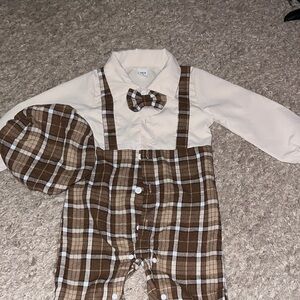 Plaid Baby Outfit with Hat and Bow Tie